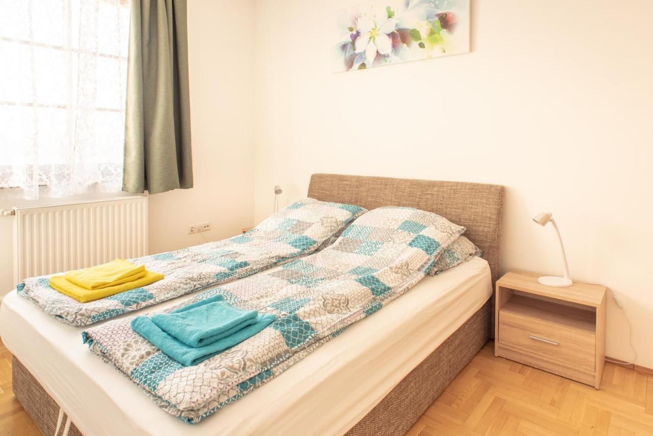 Modor Apartman Alsópáhok Exteriör bild